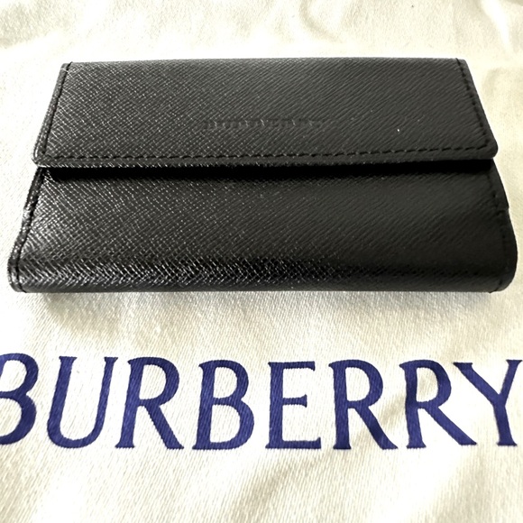 Burberry Black Leather 5 Key Holder